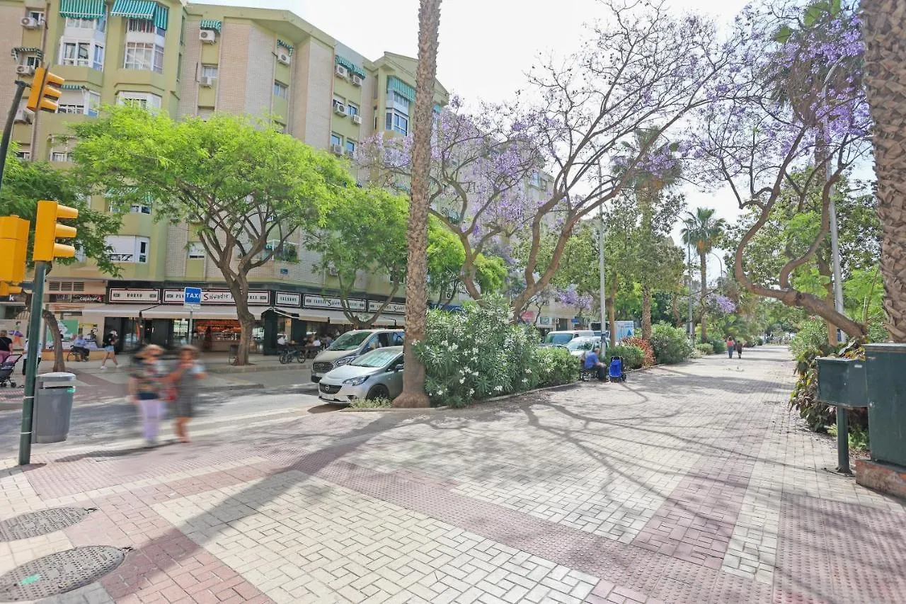 Holidays2Malaga Goya - Zona Huelin & 500 Mts De La Playa Appartamento Spagna