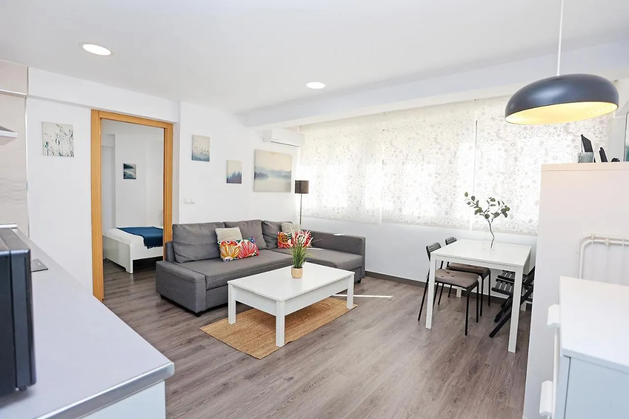 Holidays2Malaga Goya - Zona Huelin & 500 Mts De La Playa Apartment Spain