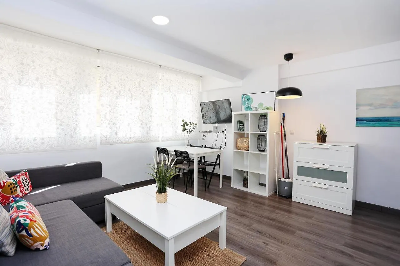 Holidays2Malaga Goya - Zona Huelin & 500 Mts De La Playa Apartment Spain